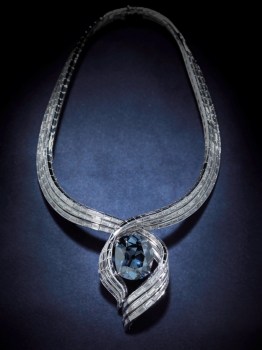 Hope Diamond Temporary Setting