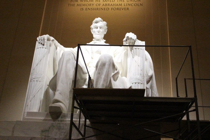 The Lincoln Memorial undergoing cleaning to remove green paint.